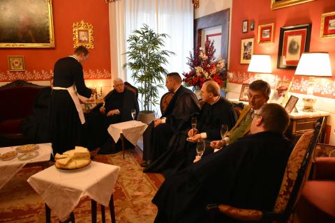 Le chanoine Mazzuchelli était présent parmi nous pour la fête patronale de l&rsquo;Institut